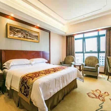 Vienna International Hotel-3