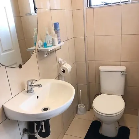 Caleb'S Guesthouse-2