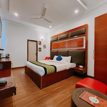 Hotel Bliss-2