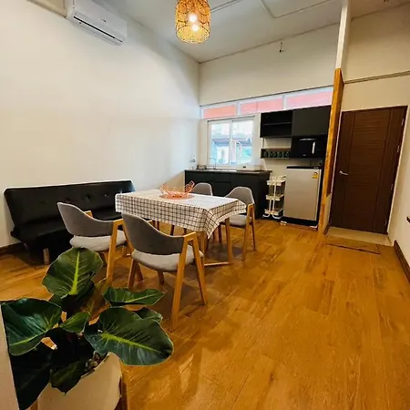 103 Condominium2 Cnx-3