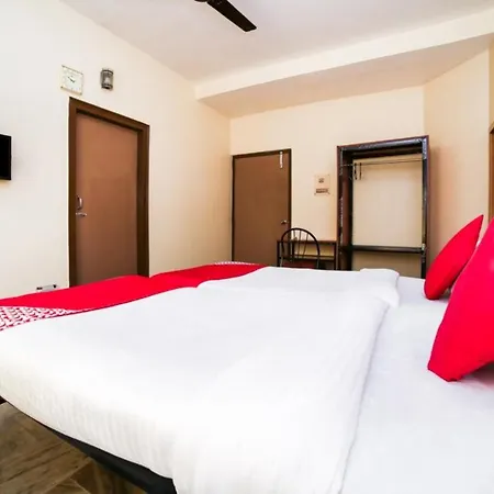 Uttam Guest House-3