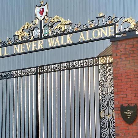 The Kop End Hotel By Serviced Living Liverpool-2