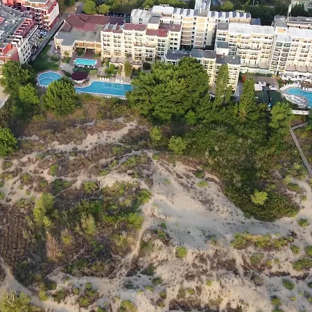 Amfibia Beach Complex-3