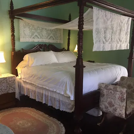 1872 Denham Inn-2