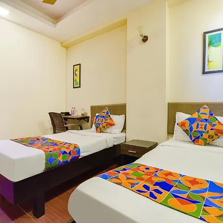Fabhotel Teliko Silver-2