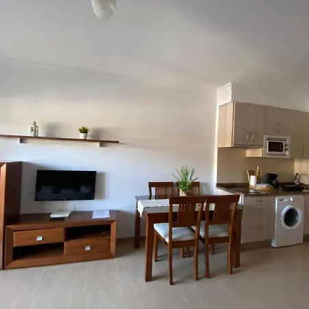 Apartamentos Benal Beach Group-2