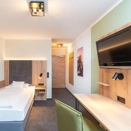 Hotel Schwan-2