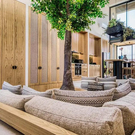 Capital Luxury Suites-3