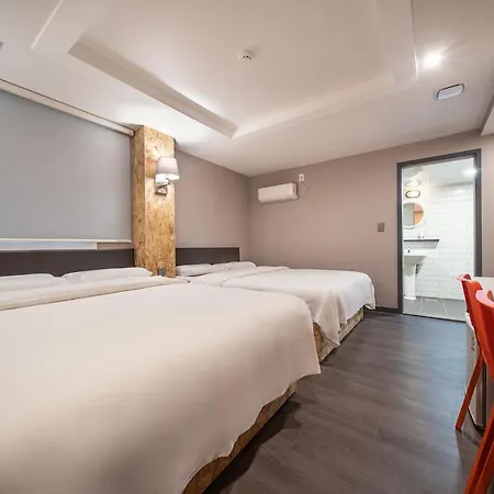 26 Hotel-2