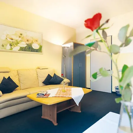 Hotel Regenbogenhaus-2
