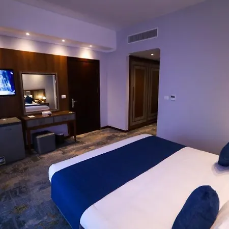 The Guard Hotel-3