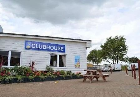 Luxury Whitstable Caravan-2