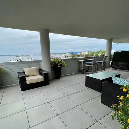 Knickerbocker Yacht Hotel-3