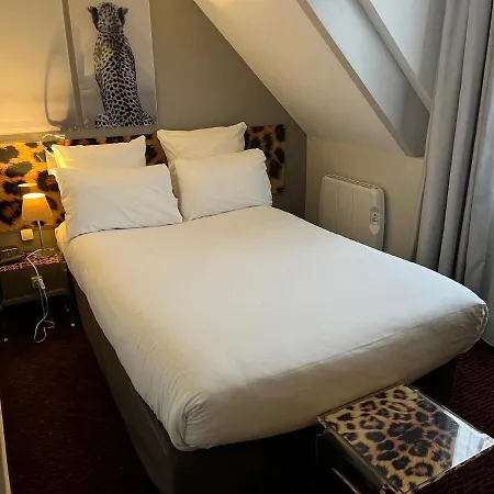 Hotel Le Cardinal Rueil Centre-2