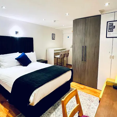 Cambridge House Hotel-2