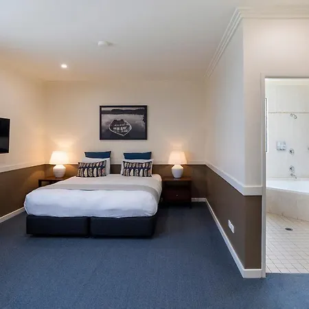 Hawkesbury Race Club Motel-3