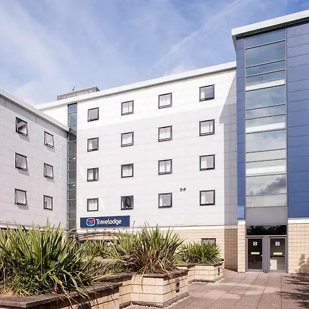 Travelodge Kew Bridge-2