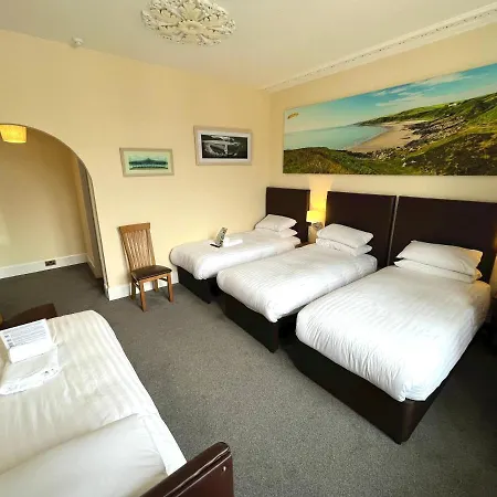 Buccleuch Arms Hotel-3