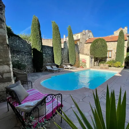Villa Velleron - Guesthouse In A Picturesque Village-3