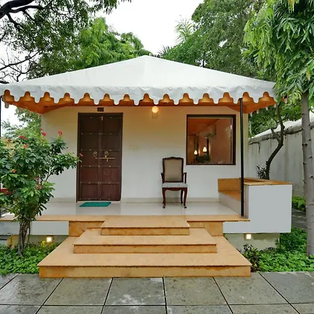 Shree Vilas Orchid - A Pichola Lake Facing Resort-2