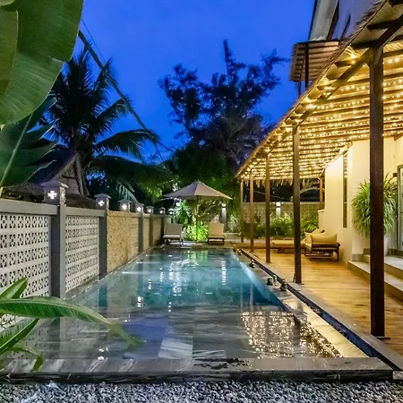 The Watermark Beachside Hotel-3