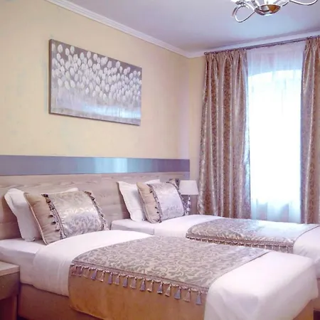 Benjamin Hotel-3