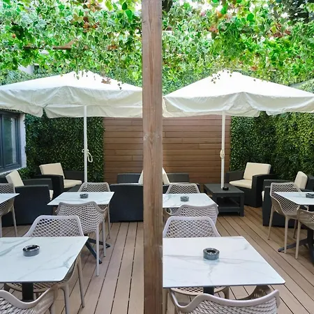 Duplo Charme Boutique Hotel-3