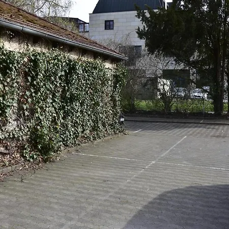 Hotel Deutsche Eiche-3