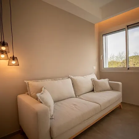 Molo Brin Rooms & Suites-2