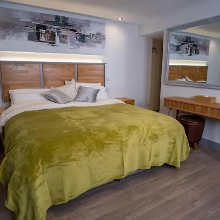 Magnolia House, Rye-3
