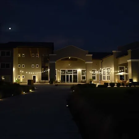 Howard Johnson Resort & Convention Center Ezeiza-2