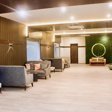 Circle Club Faisalabad-2