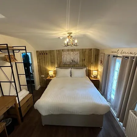 The New Forest Inn-2