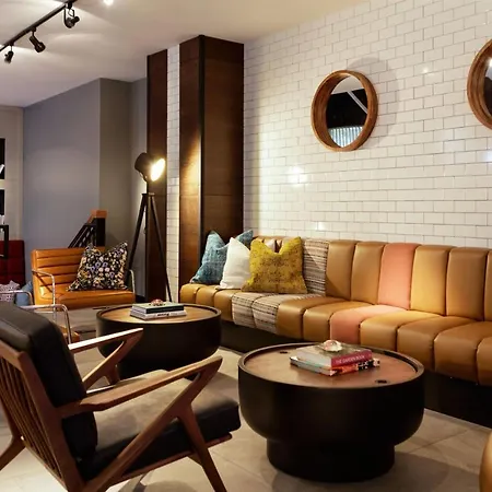 Moxy Richmond Downtown-3
