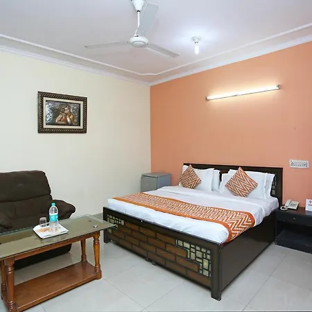 Hotel O Kalkaji Residency Bnb Near Lotus Temple-2