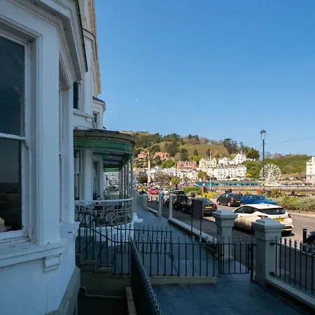 Esplanade Hotel Llandudno-2