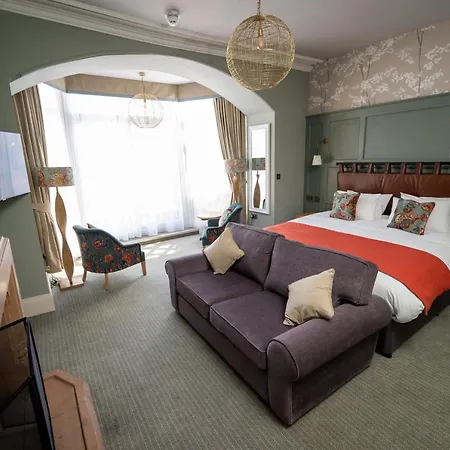 Victoria Hotel By Chef & Brewer Collection-3