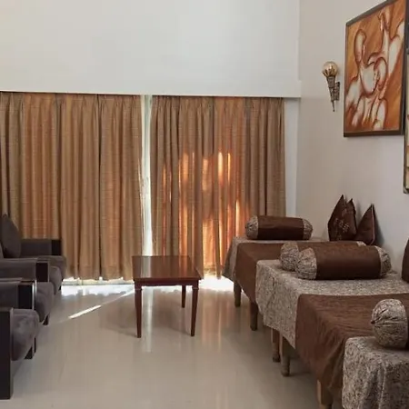 Inventree Hotel Pune-3