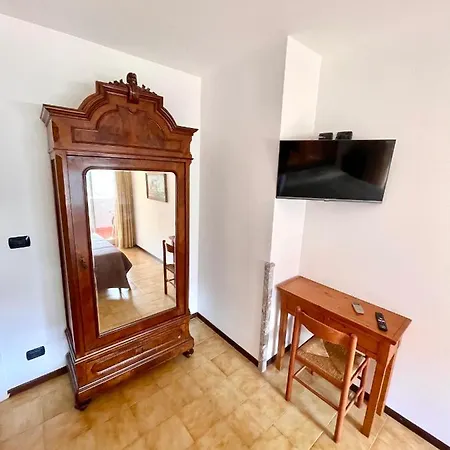 Camera Von Gloeden-3