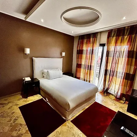 Hotel Les Trois Palmiers-2