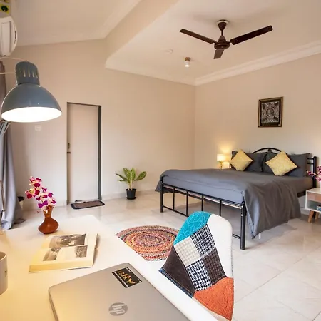 Nomadgao Vila Nova - Social Hotel With Coworking, Fast Wifi, And Goan Charm-3
