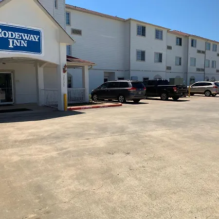 Rodeway Inn & Suites Port Arthur - Groves-3
