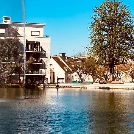 Hotel Le Cardinal Rueil Centre-3
