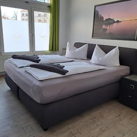 Apartment-Hotel Schillerplatz-3