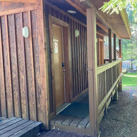 The Hiker Huts-2