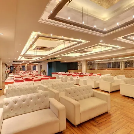 Hotel Mystic Falls-3