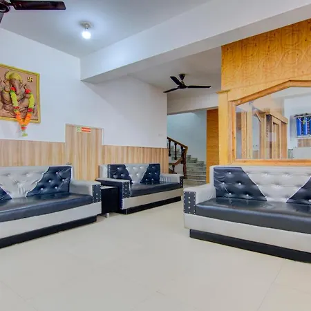 Itsy Hotels Satya Shree-2