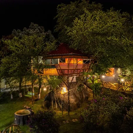 Shisiram-Italian Luxury Cottage Tabor Hills Resort-2
