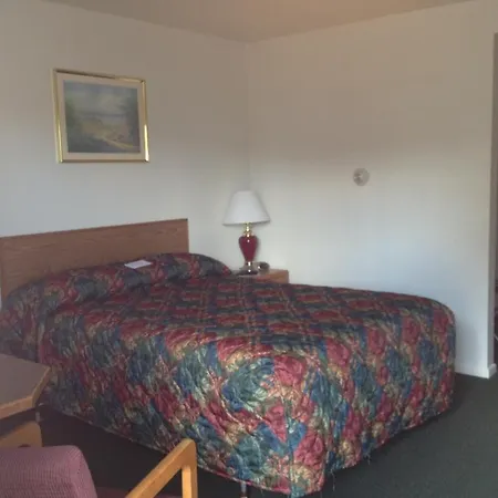 Town House Motel-2