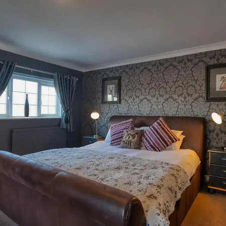 The Swan Inn Bridgnorth 24 Hour Self Check In With Free Parking-2
